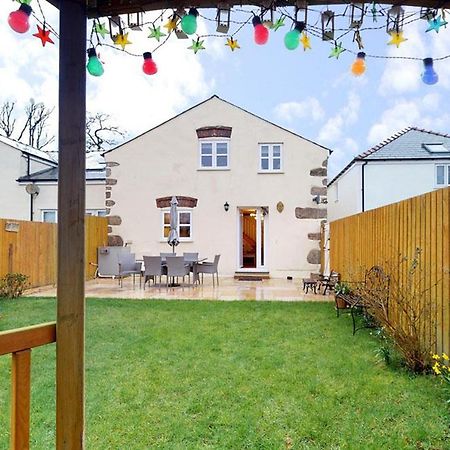 Tregarnedd Cottage แคลนเกฟนี ภายนอก รูปภาพ