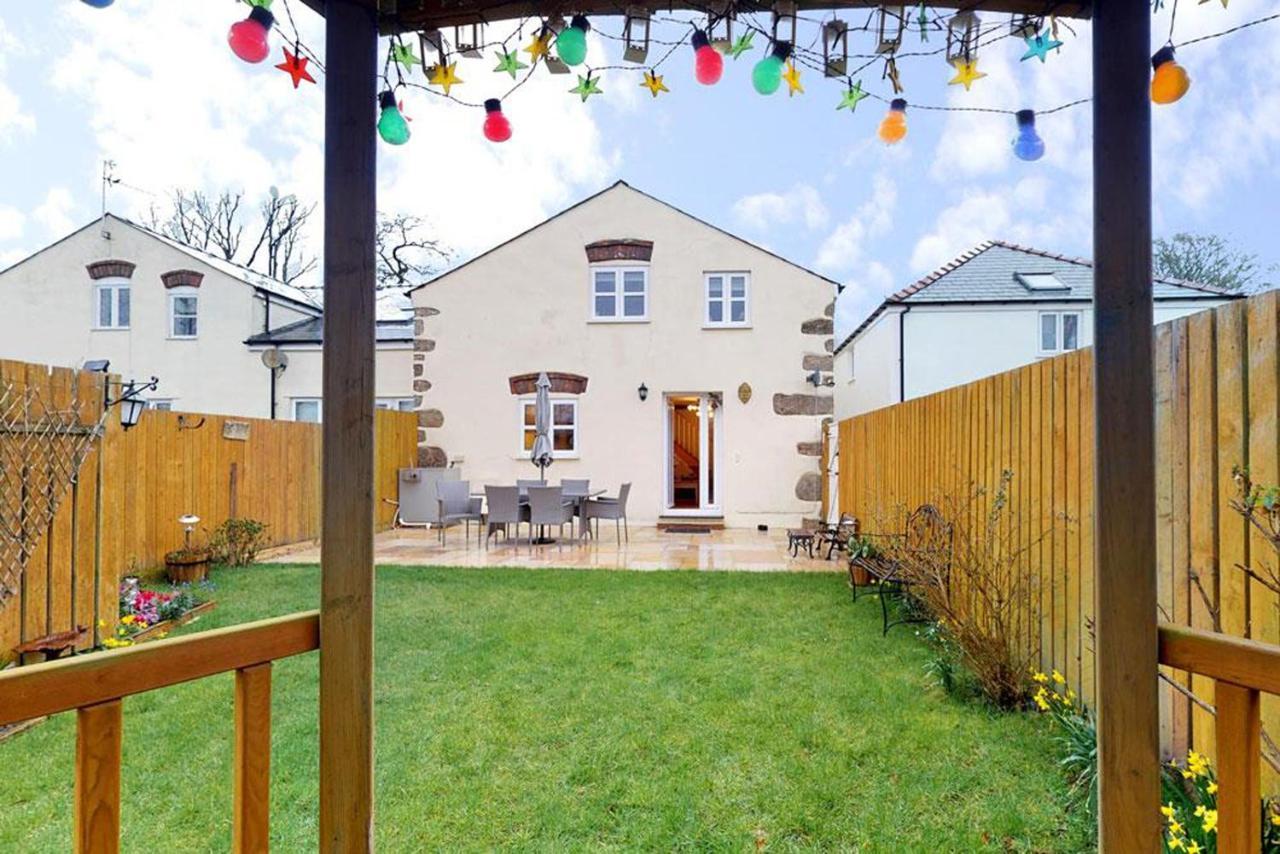 Tregarnedd Cottage แคลนเกฟนี ภายนอก รูปภาพ