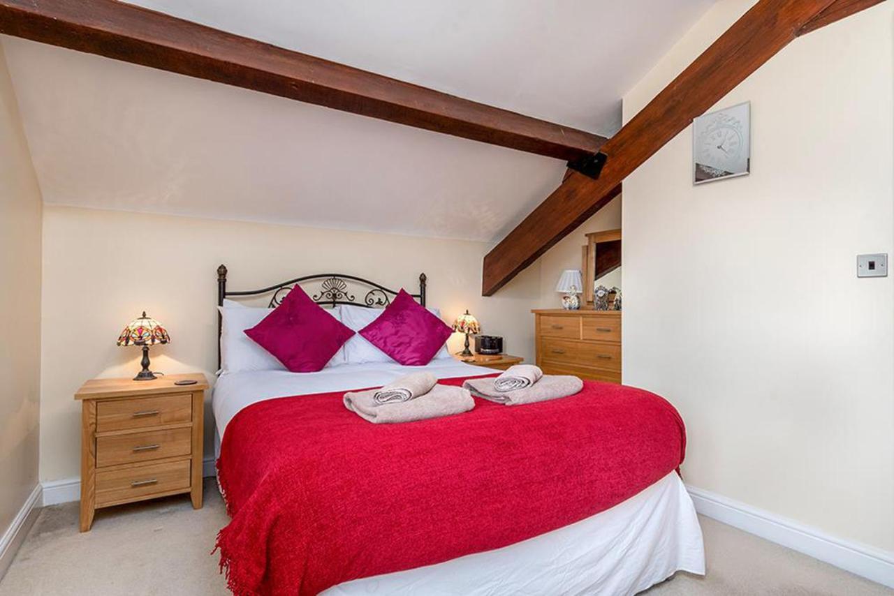 Tregarnedd Cottage แคลนเกฟนี ภายนอก รูปภาพ